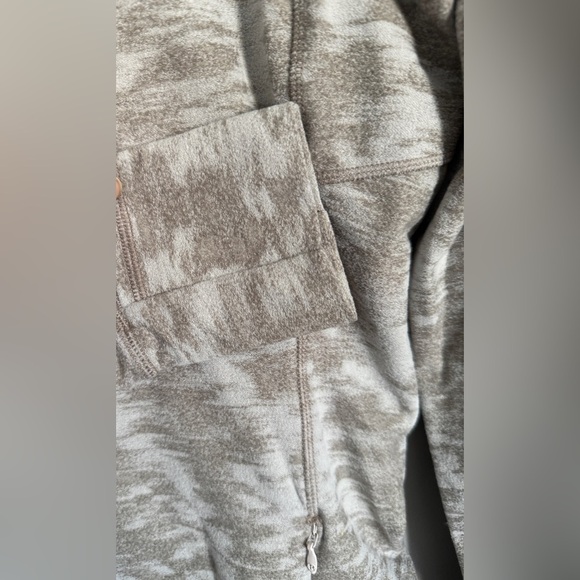 Lululemon Rulu Run Long Sleeve Top - Picture 4 of 5